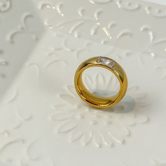 Gold Thick Band Ring With Stone Gold Chunky Ring for Women 18k Gold Plated Ring - Picture 7 of 15